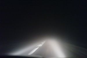 jazda noca mgla